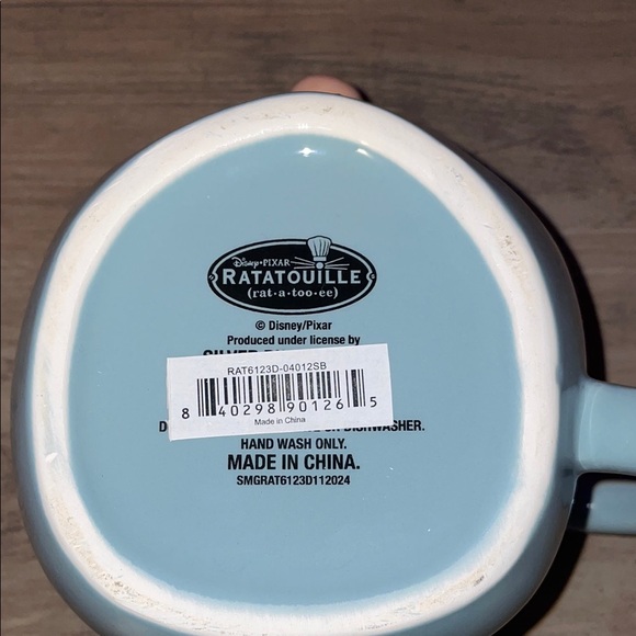 Chef Rat  with hat top Ceramic Mug - Picture 4 of 5